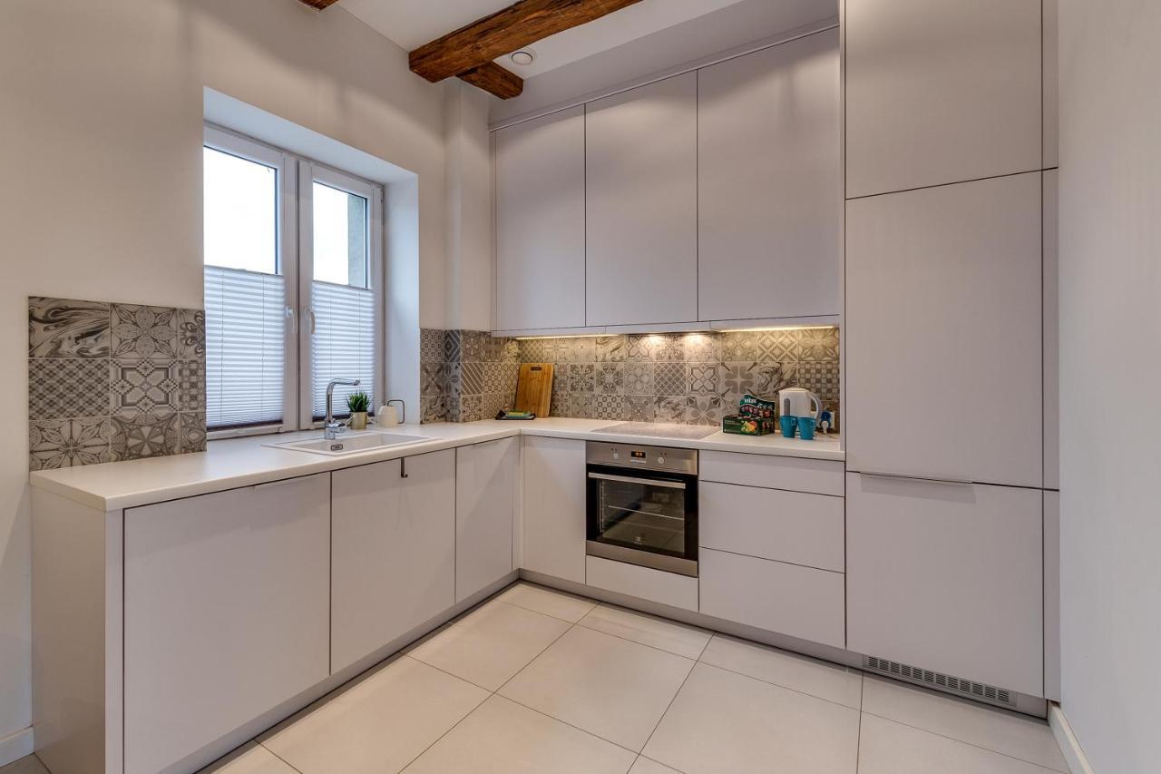 Apartament Z Widokiem Na Rynek Lägenhet Gliwice Exteriör bild